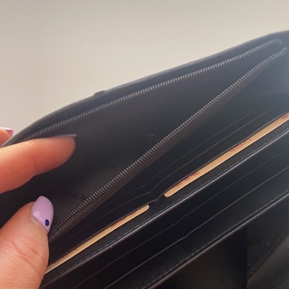 Wallet - Picture 12 of 13